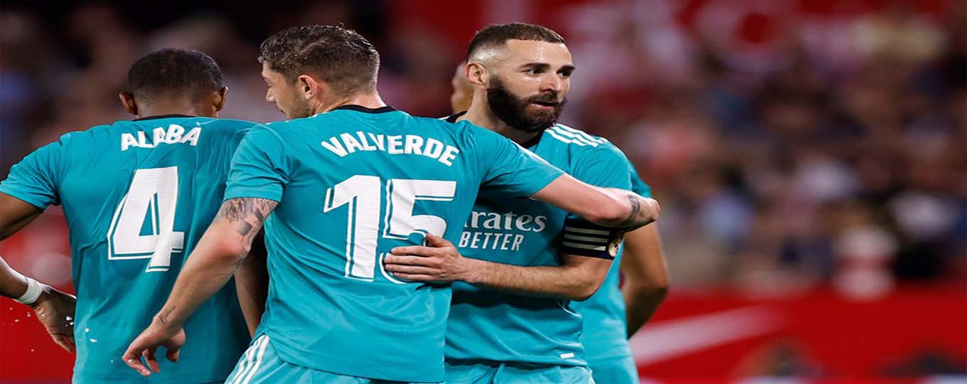 Benzema ghi bàn muộn giúp Real Madrid ngược dòng thành công