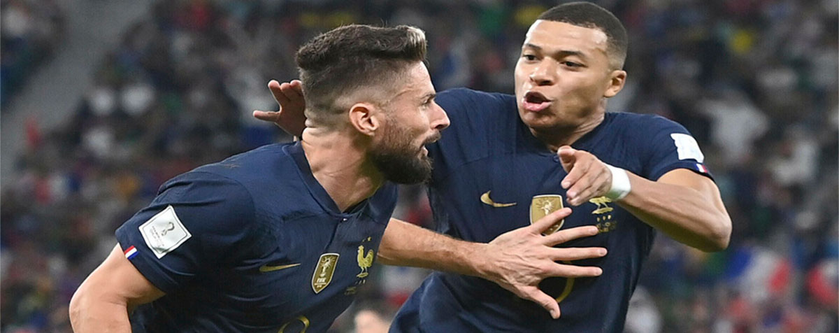 Kylian Mbappe kiến tạo để Giroud lập kỷ lục