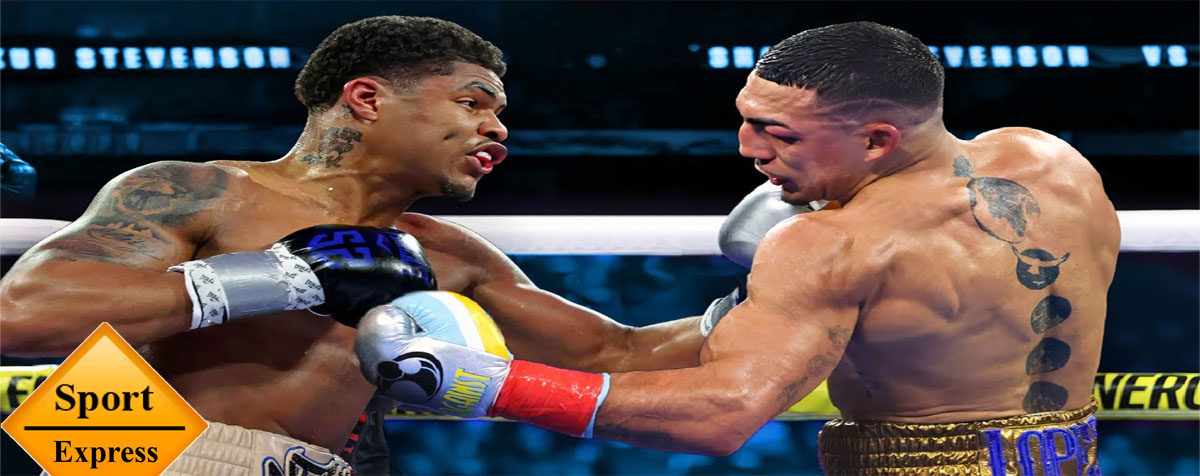 Shakur Stevenson đánh bại Teofimo Lopez sau 12 hiệp